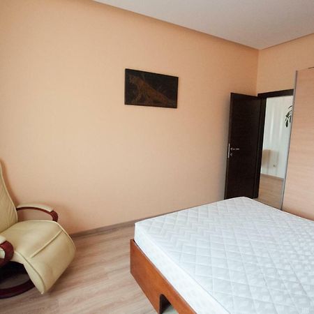 Prestige Apartment Komárno Esterno foto