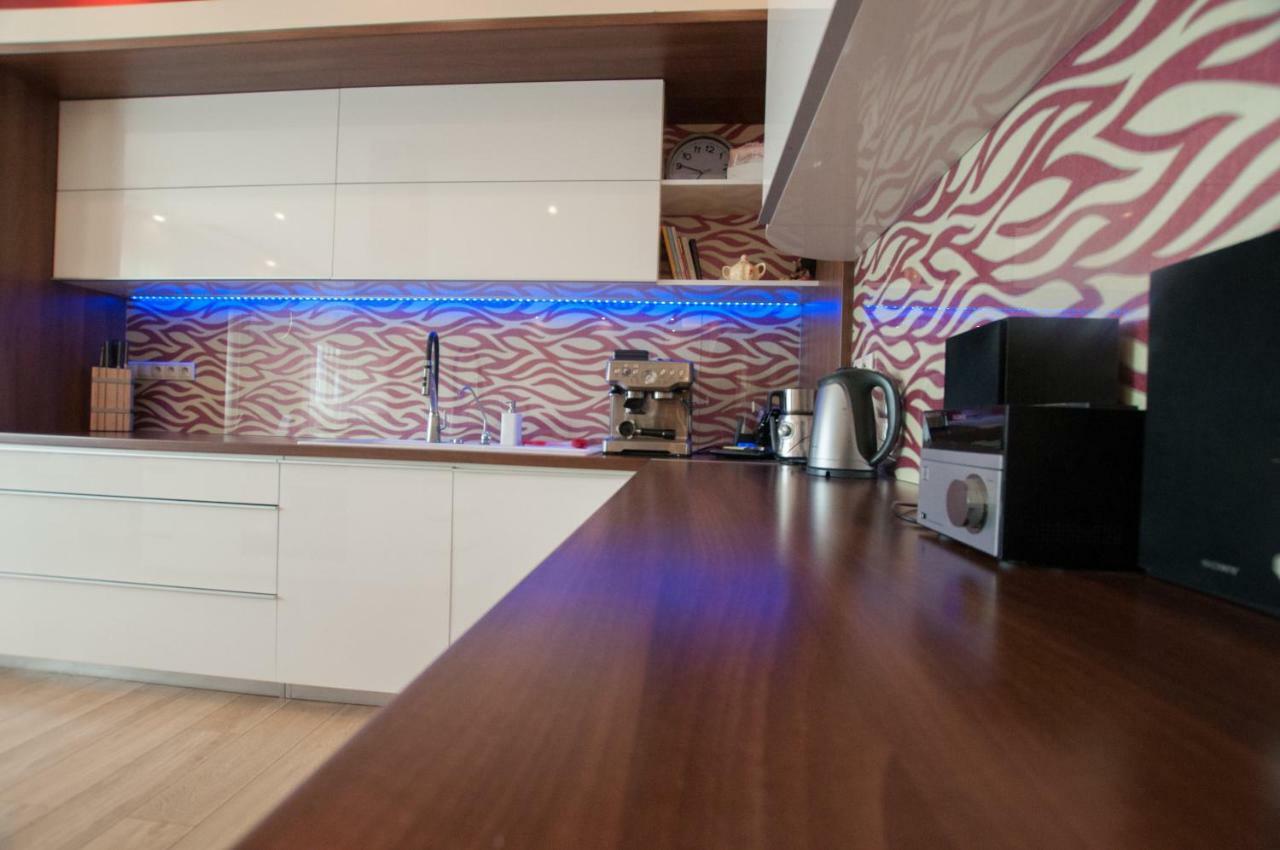 Prestige Apartment Komárno Esterno foto